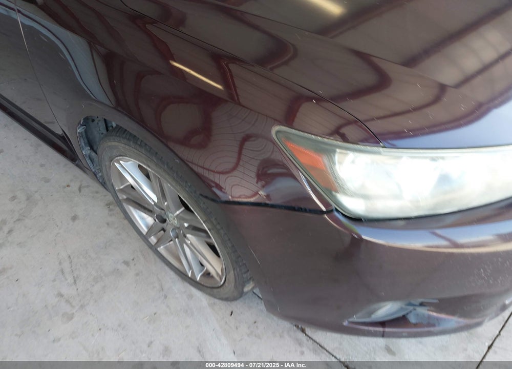 2011 SCION TC VIN: JTKJF5C75B3021610