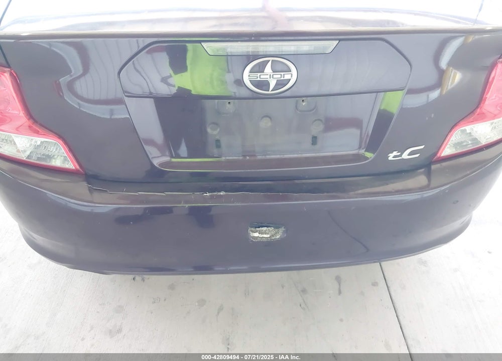 2011 SCION TC VIN: JTKJF5C75B3021610