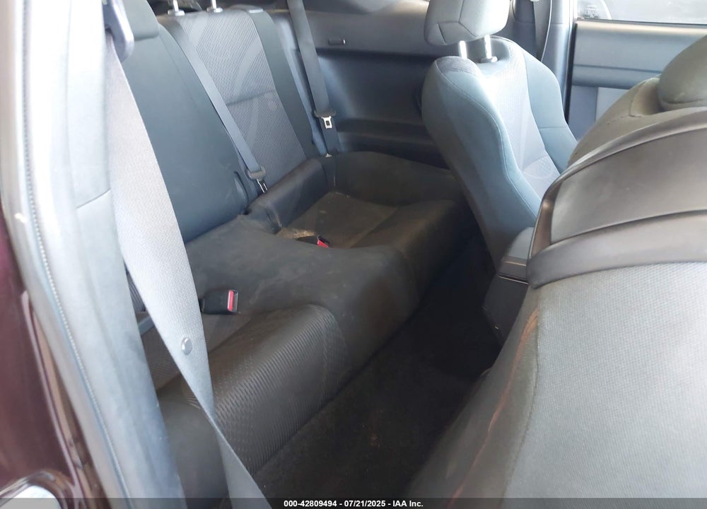 2011 SCION TC VIN: JTKJF5C75B3021610