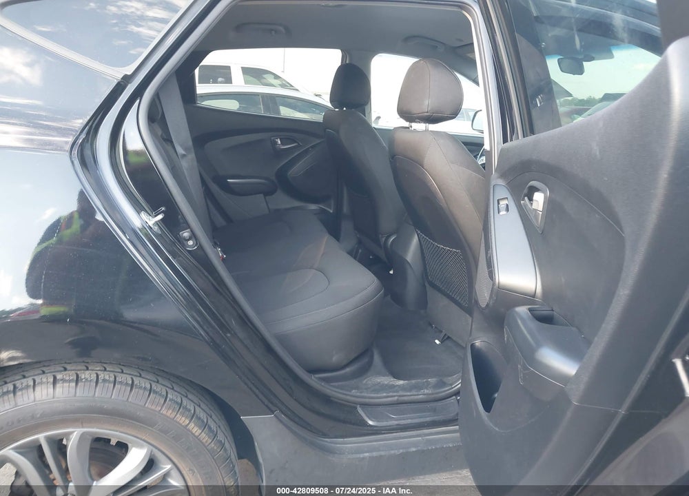 2015 HYUNDAI TUCSON GLS VIN: KM8JT3AF5FU070350
