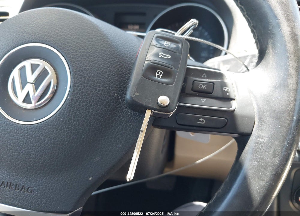 2014 VOLKSWAGEN JETTA SPORTWAGEN 2.0L TDI VIN: 3VWPL7AJ4EM606697