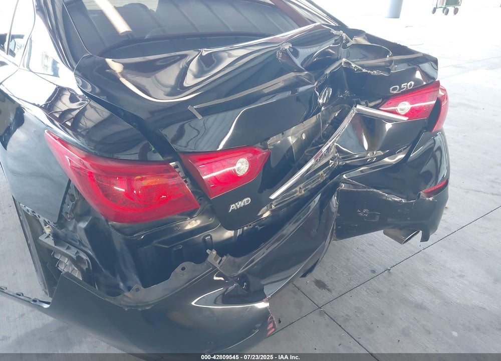 2015 INFINITI Q50 VIN: JN1BV7AR8FM400585