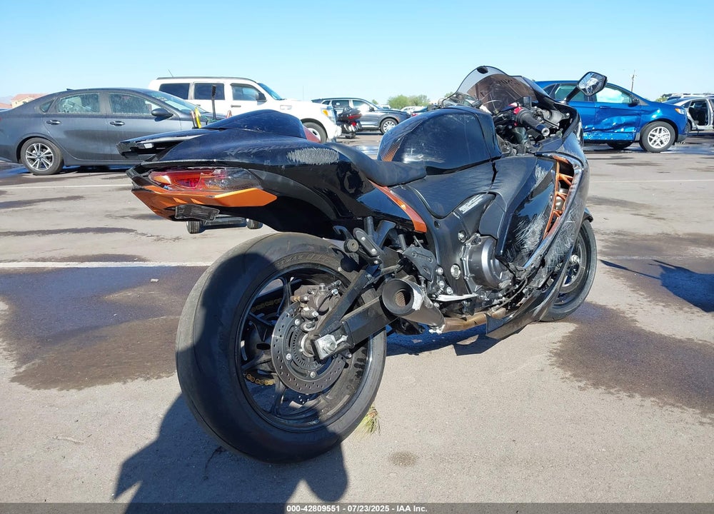 2022 SUZUKI GSX1300 RR VIN: JS1EJ11B5N7102203