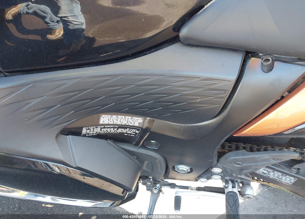 2022 SUZUKI GSX1300 RR VIN: JS1EJ11B5N7102203