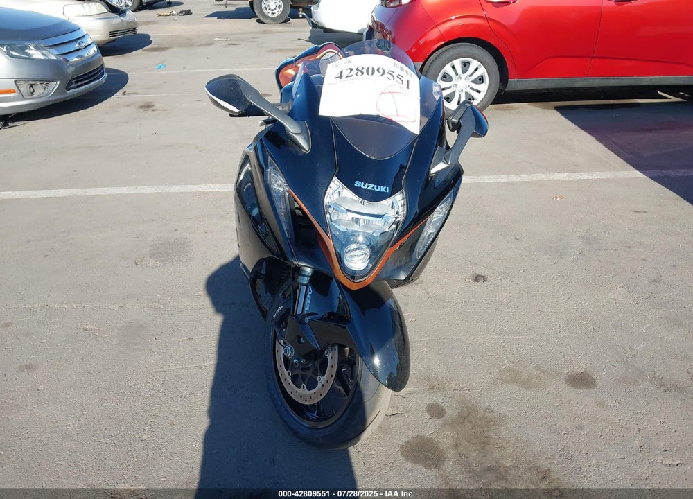 2022 SUZUKI GSX1300 RR VIN: JS1EJ11B5N7102203