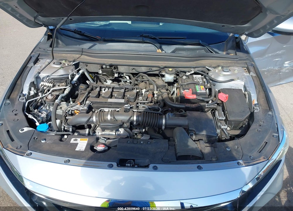 2018 HONDA ACCORD VIN: 1HGCV1F18JA256940