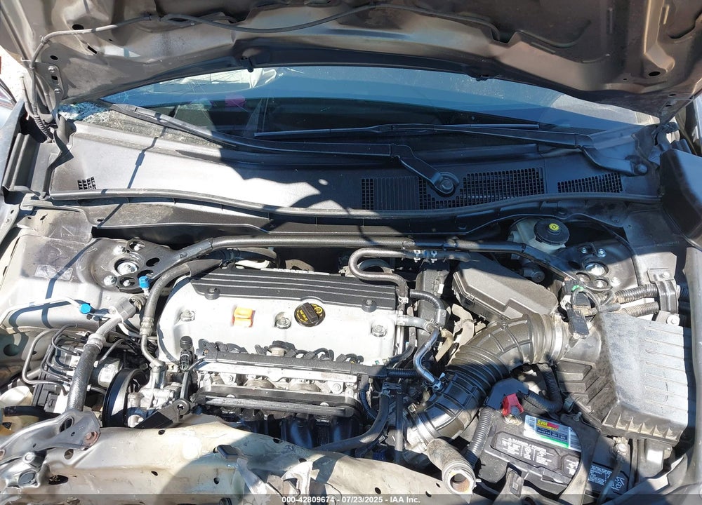 2012 HONDA ACCORD 2.4 EX VIN: 1HGCP2F79CA053448