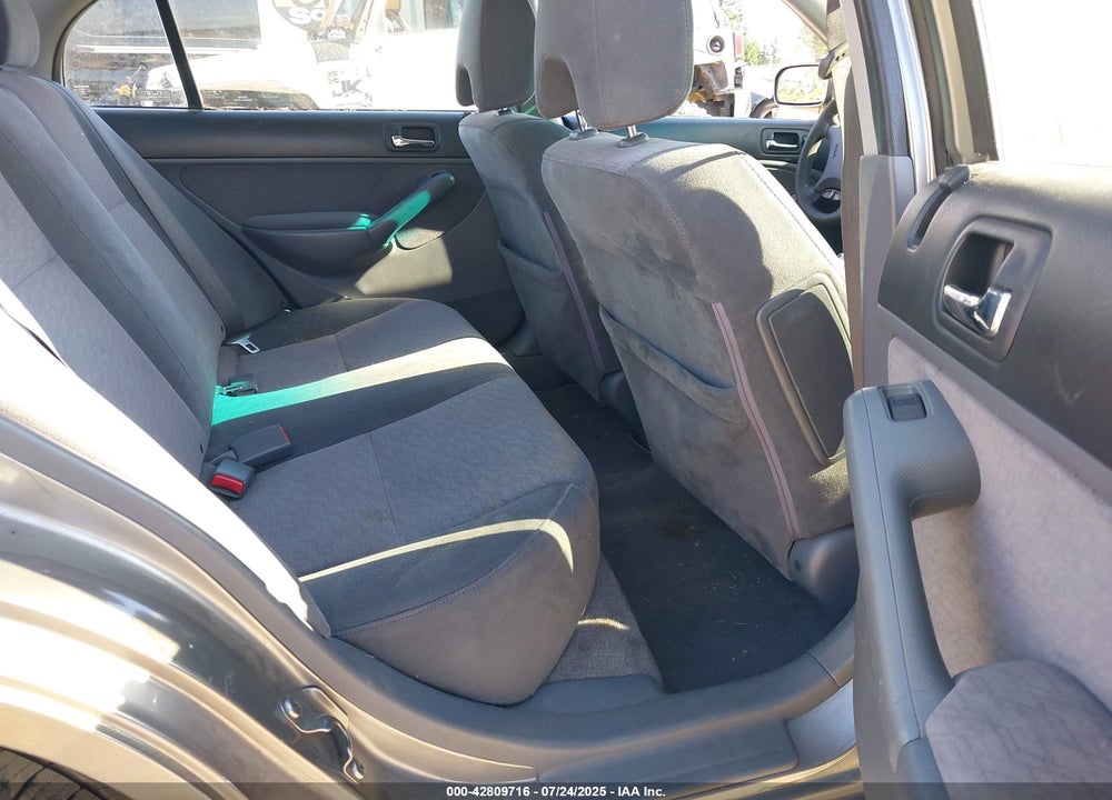 2005 HONDA CIVIC HYBRID VIN: JHMES96605S003667