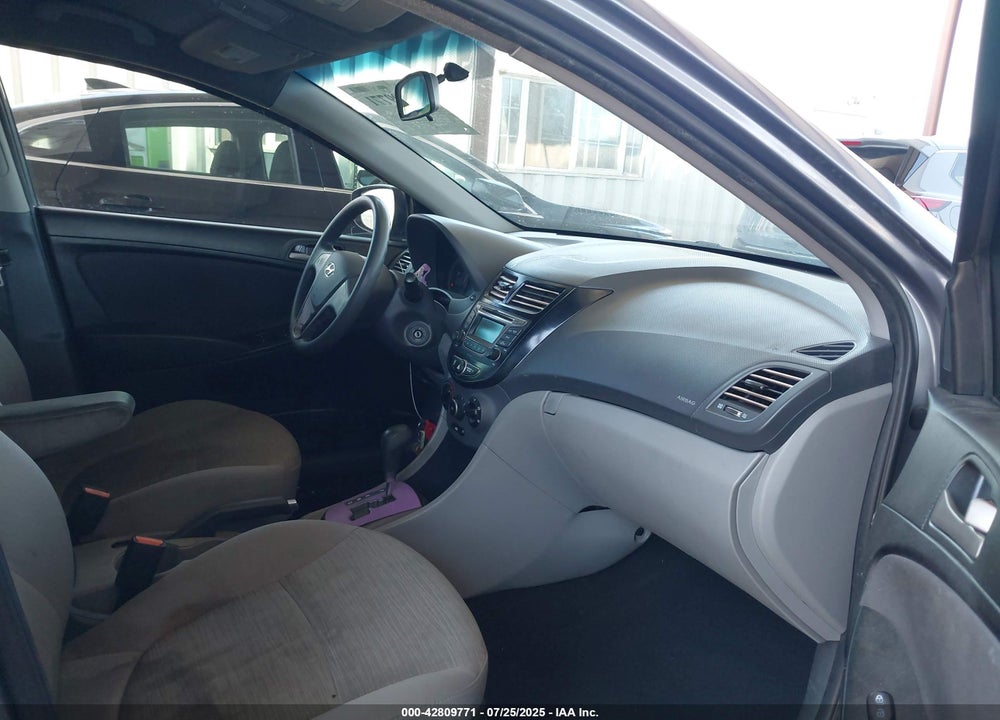 2017 HYUNDAI ACCENT VIN: KMHCT4AE9HU315028
