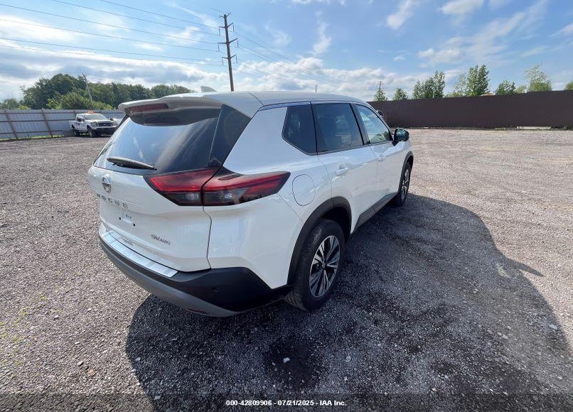 2021 NISSAN ROGUE VIN: JN8AT3BB7MW207584