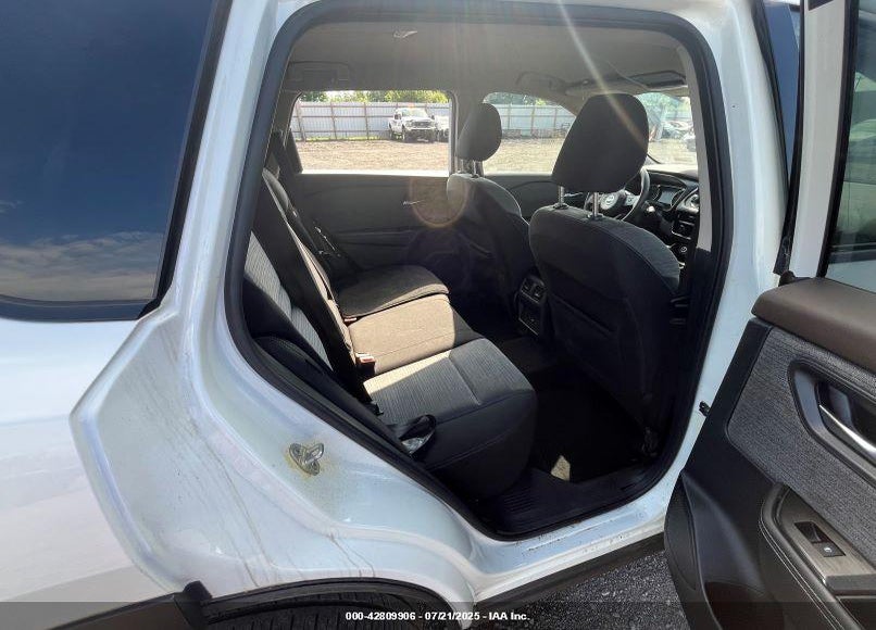 2021 NISSAN ROGUE VIN: JN8AT3BB7MW207584