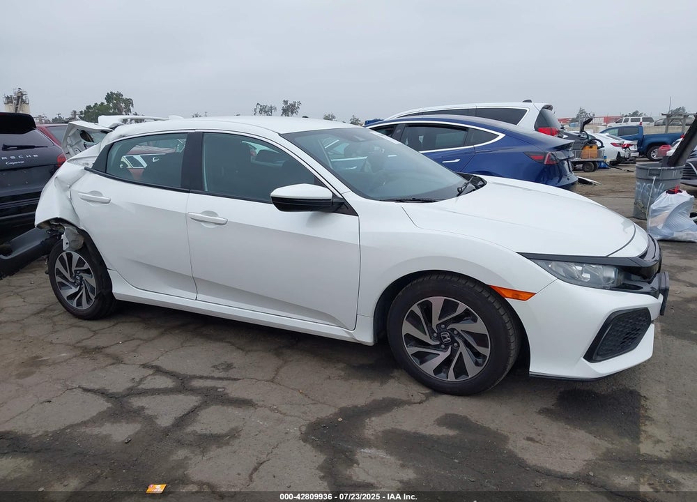 2019 HONDA CIVIC LX VIN: SHHFK7H3XKU422145