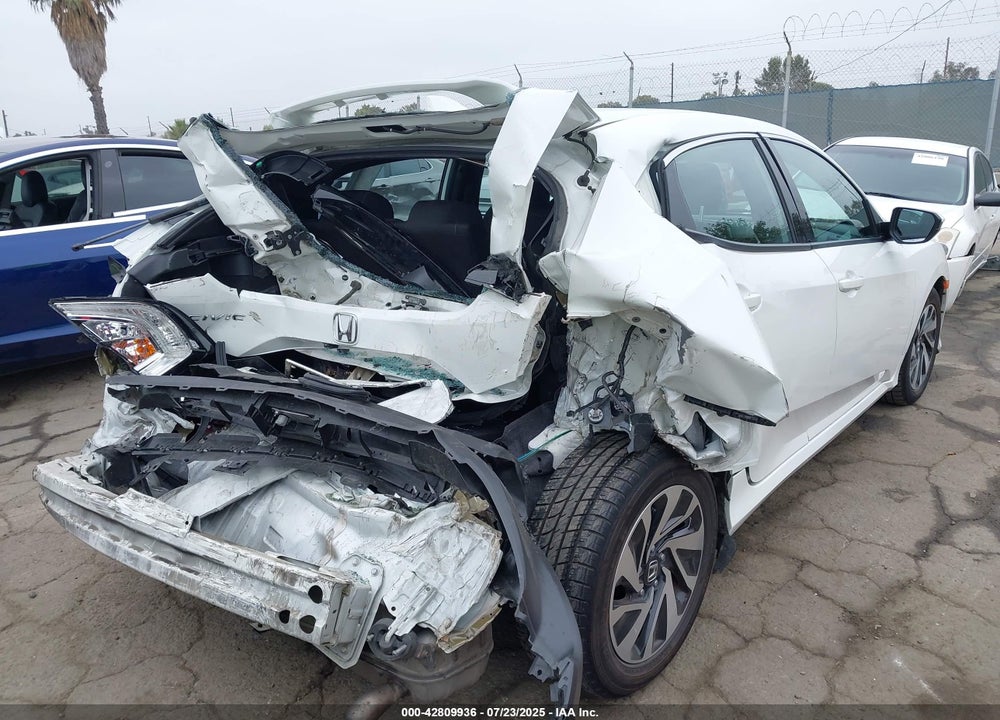 2019 HONDA CIVIC LX VIN: SHHFK7H3XKU422145