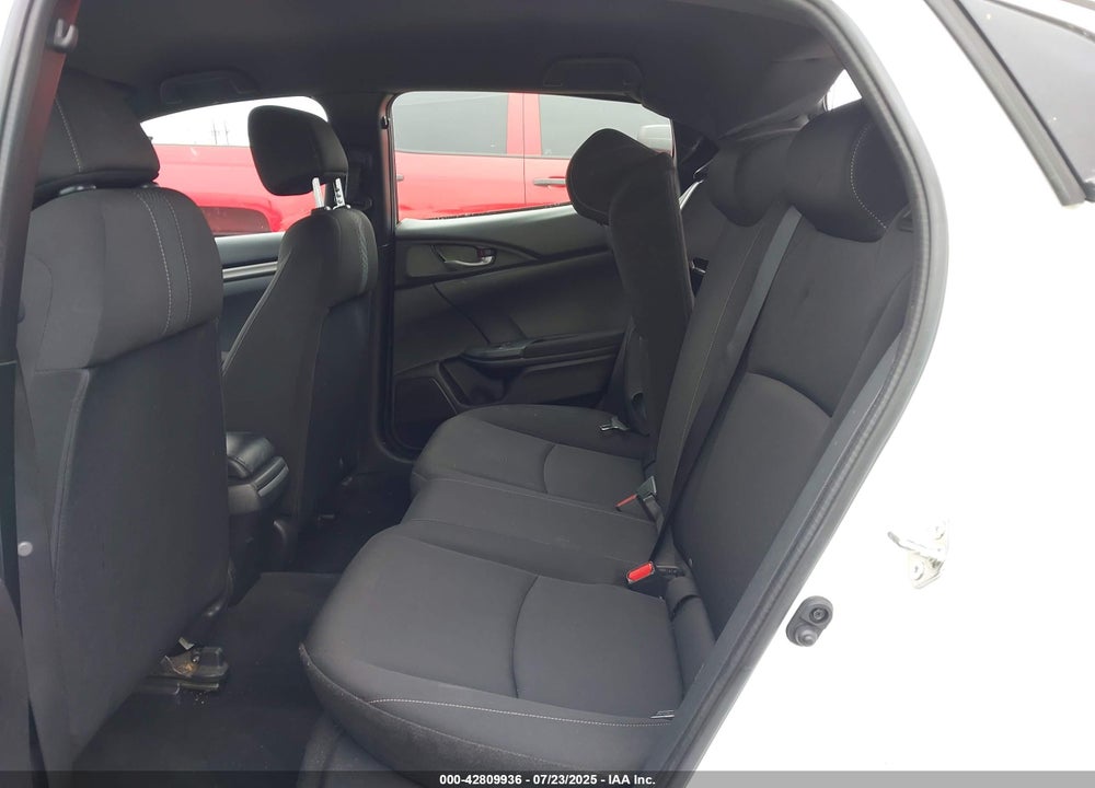 2019 HONDA CIVIC LX VIN: SHHFK7H3XKU422145