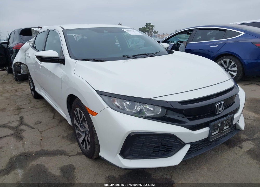 2019 HONDA CIVIC LX VIN: SHHFK7H3XKU422145