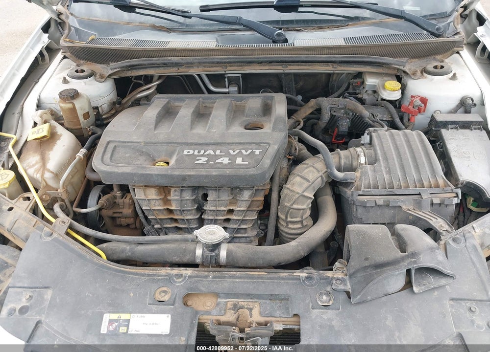 2014 CHRYSLER 200 VIN: 1C3CCBBB2EN119360