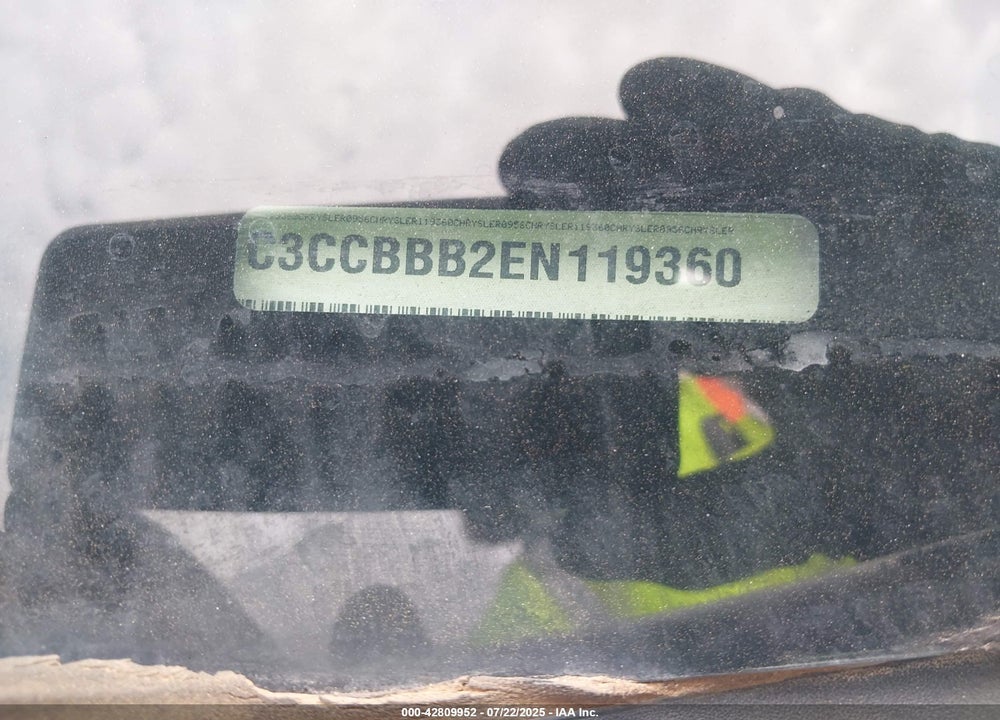 2014 CHRYSLER 200 VIN: 1C3CCBBB2EN119360