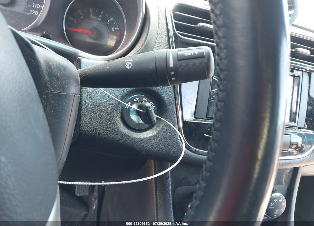2014 CHRYSLER 200 VIN: 1C3CCBBB2EN119360