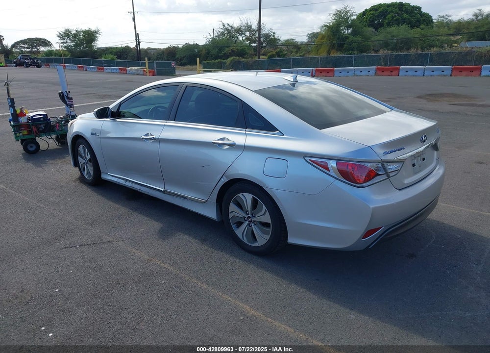 2013 HYUNDAI SONATA HYBRID VIN: KMHEC4A49DA087284