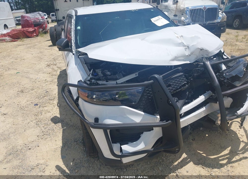 2024 FORD POLICE INTERCEPTOR VIN: 1FM5K8AB8RGA85670