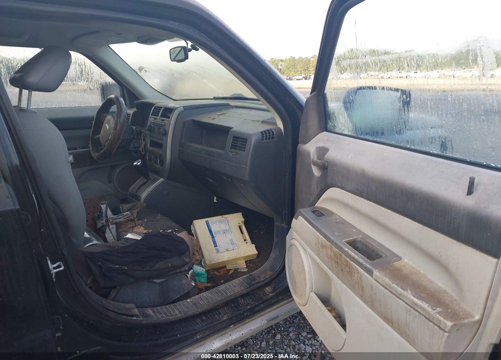 2007 JEEP PATRIOT VIN: 1J8FF28W57D267188