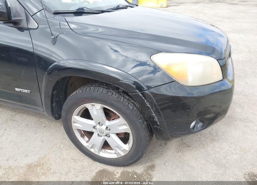 2007 TOYOTA RAV4 VIN: JTMBD32V876052667