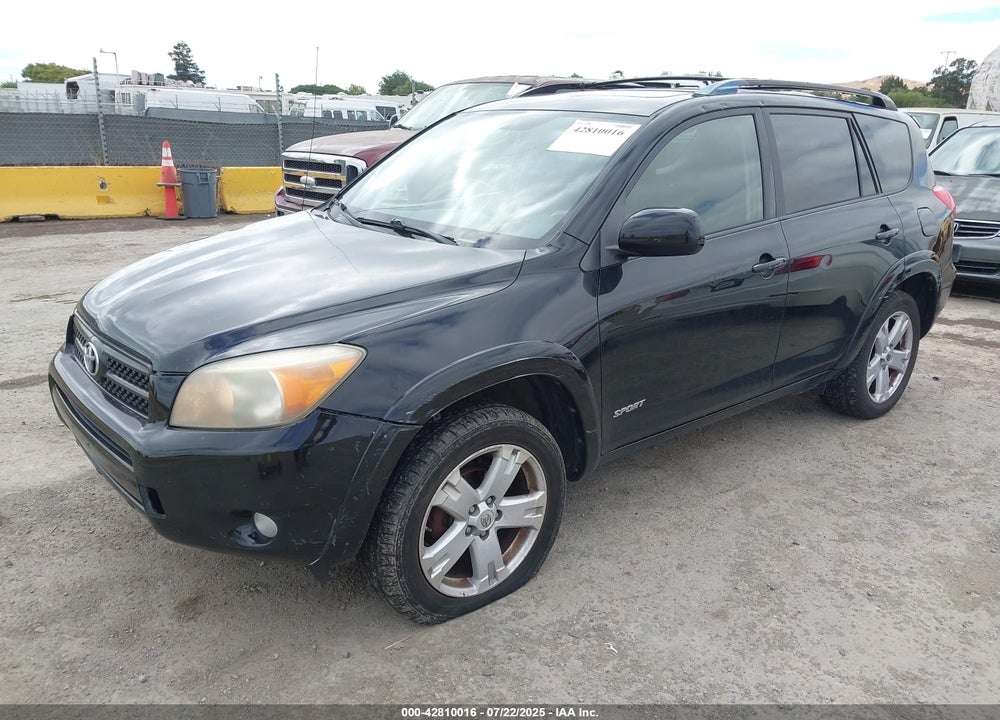 2007 TOYOTA RAV4 VIN: JTMBD32V876052667