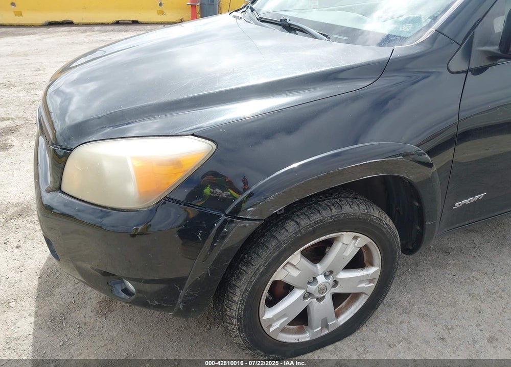 2007 TOYOTA RAV4 VIN: JTMBD32V876052667