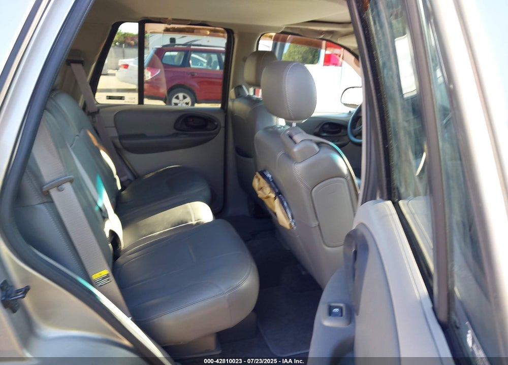 2002 CHEVROLET TRAILBLAZER VIN: 1GNDT13S822392414
