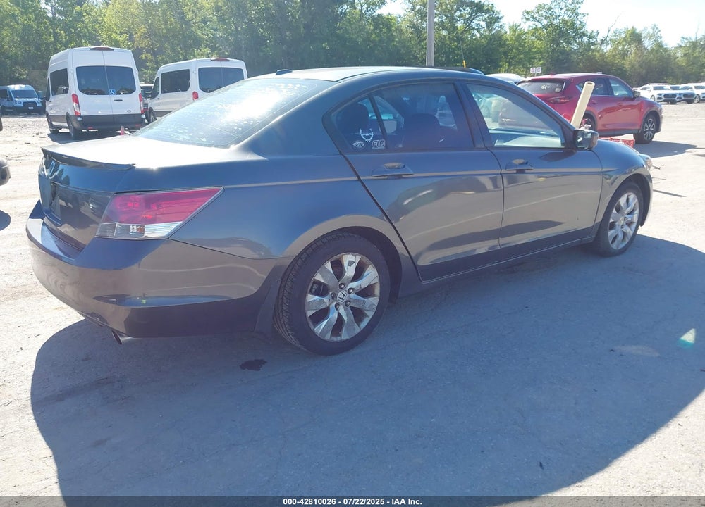 2009 HONDA ACCORD VIN: 1HGCP268X9A012652