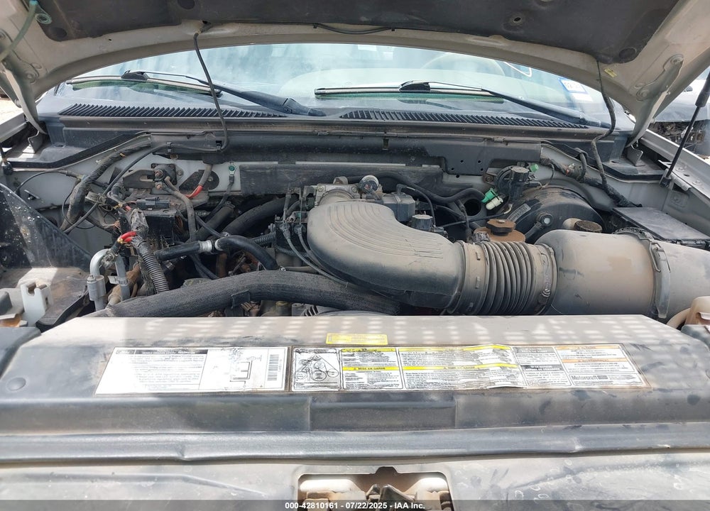 2002 LINCOLN NAVIGATOR VIN: 5LMFU28RX2LJ01389