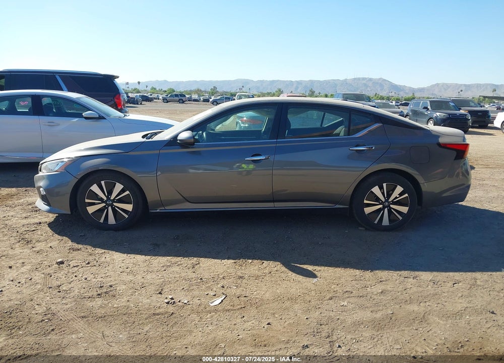 2022 NISSAN ALTIMA VIN: 1N4BL4DV4NN325179