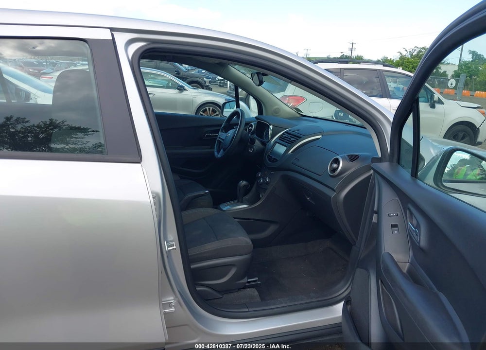 2015 CHEVROLET TRAX VIN: KL7CJPSB4FB215988