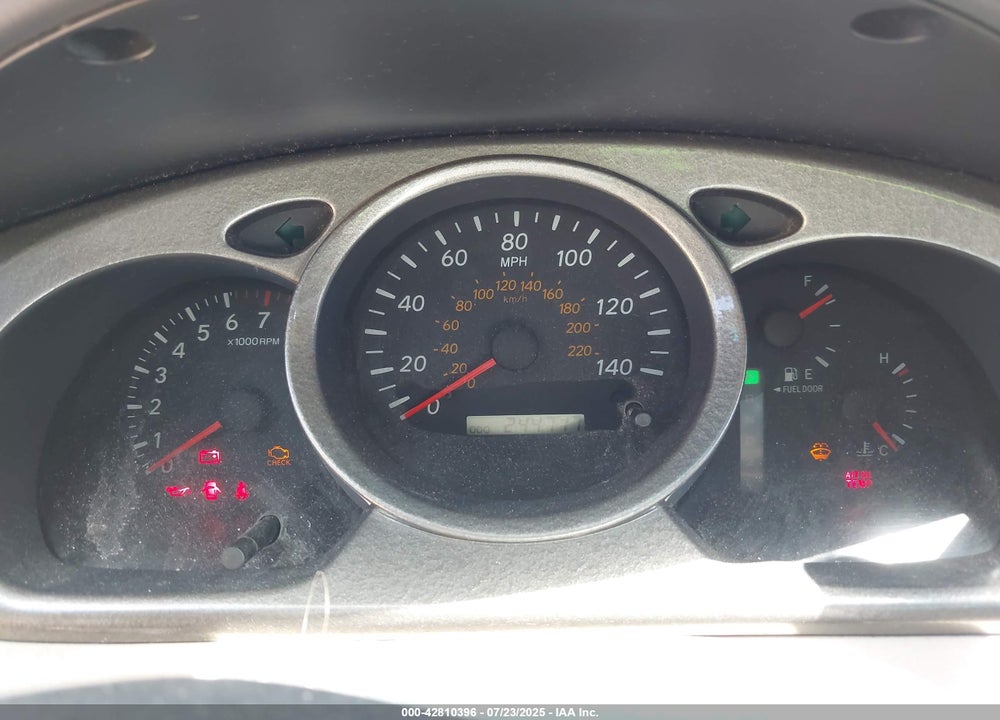 2002 TOYOTA HIGHLANDER VIN: JTEGF21A920060292