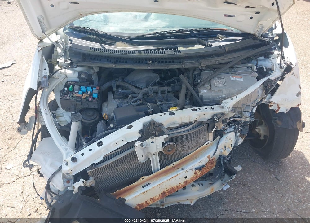 2012 TOYOTA PRIUS C VIN: JTDKDTB31C1505064