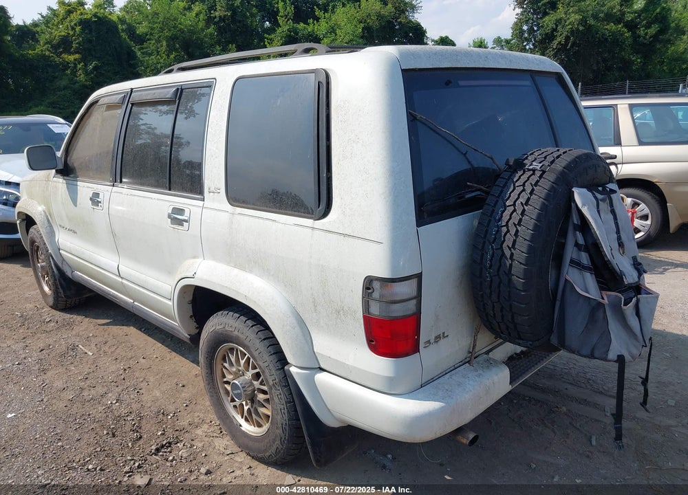 2001 ISUZU TROOPER LIMITED/LS/S VIN: JACDJ58X117J00628
