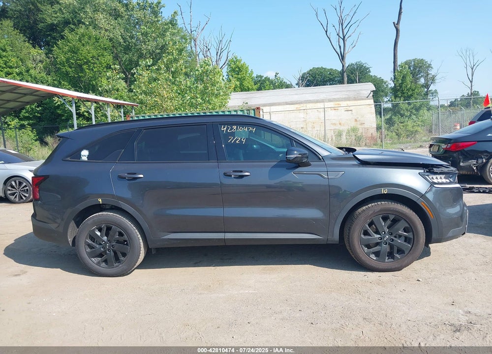 2021 KIA SORENTO VIN: 5XYRLDLC6MG032088