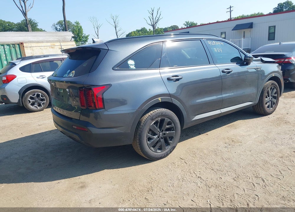 2021 KIA SORENTO VIN: 5XYRLDLC6MG032088