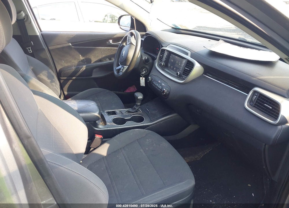 2019 KIA SORENTO VIN: 5XYPGDA36KG458598