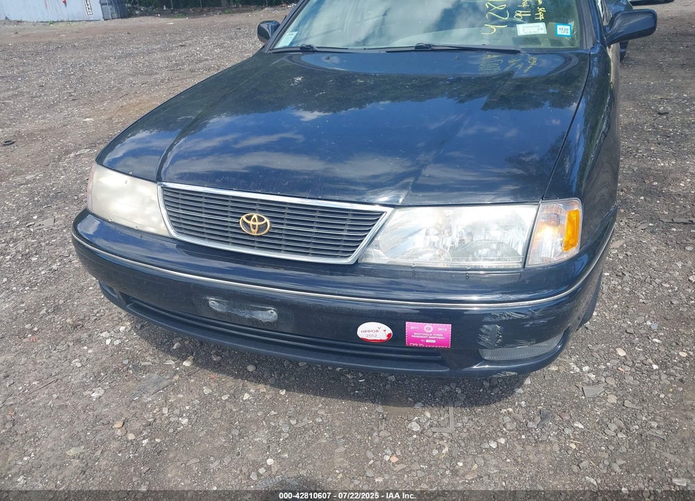 1999 TOYOTA AVALON XLS VIN: 4T1BF18B7XU327481