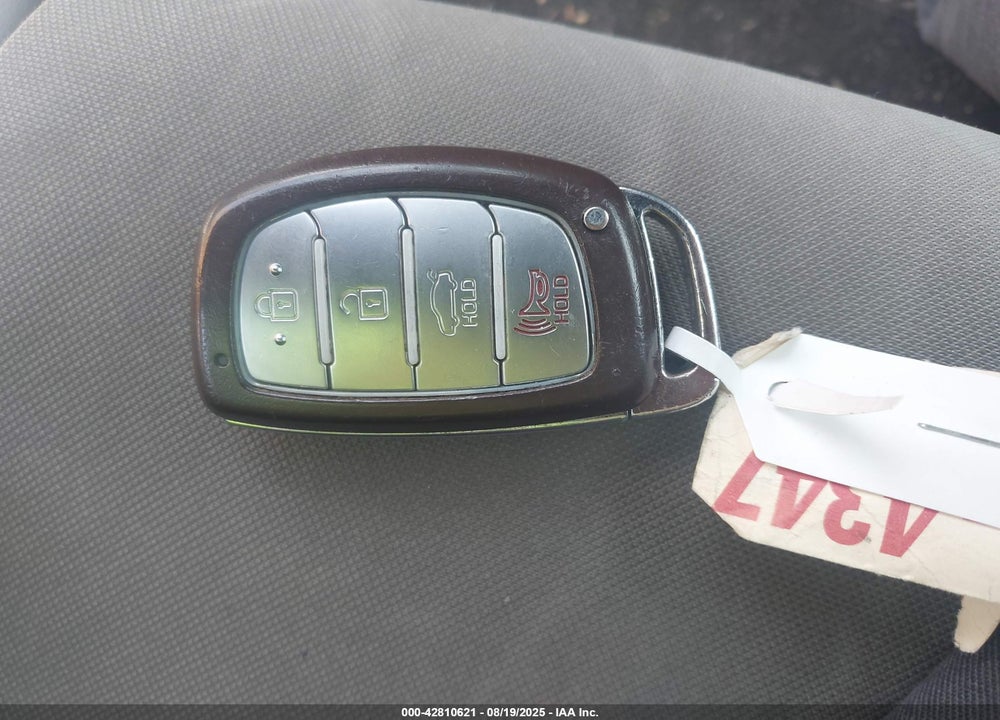 2017 HYUNDAI SONATA HYBRID SE VIN: KMHE24L34HA062239