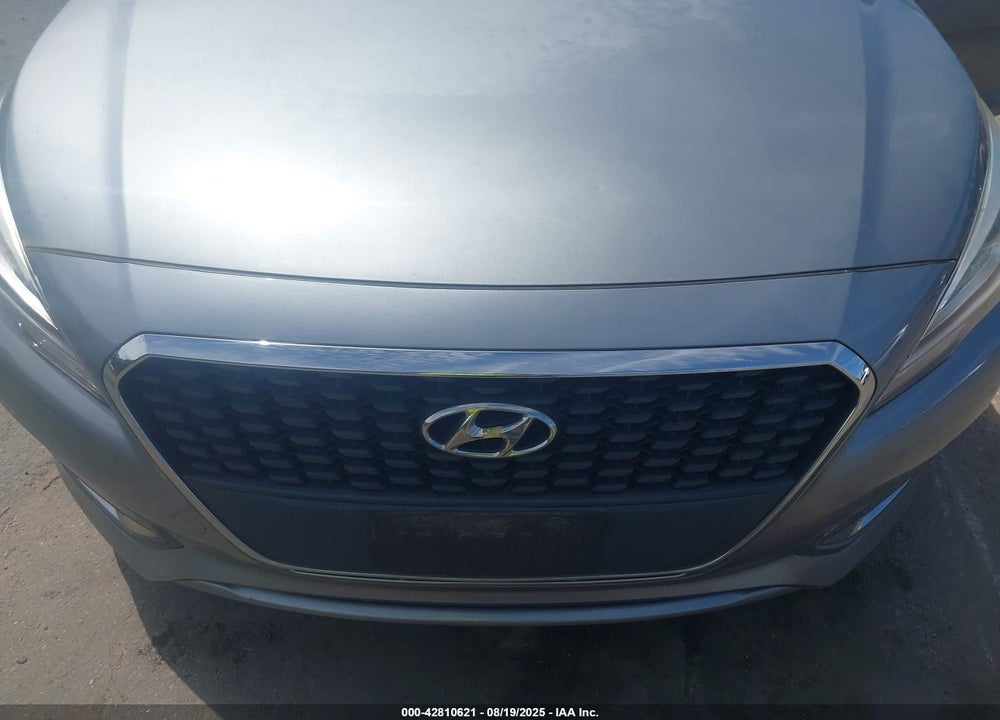 2017 HYUNDAI SONATA HYBRID SE VIN: KMHE24L34HA062239