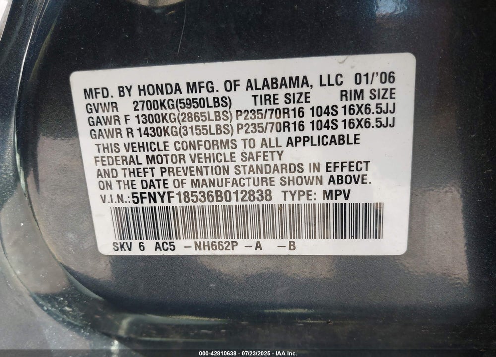 2006 HONDA PILOT VIN: 5FNYF18536B012838
