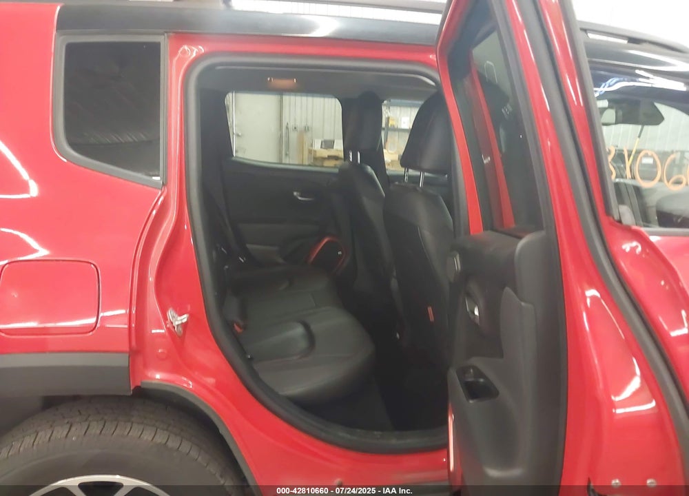 2016 JEEP RENEGADE VIN: ZACCJBCT4GPD29543