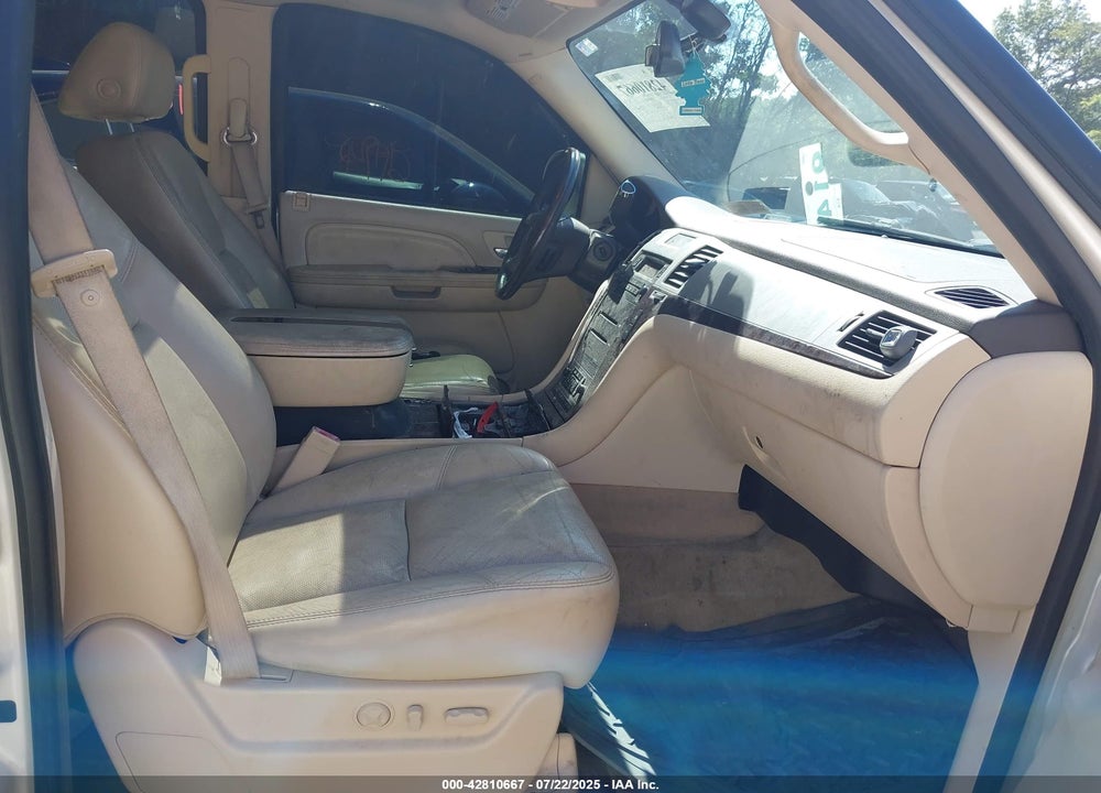 2007 CADILLAC ESCALADE ESV VIN: 1GYFK66897R226123