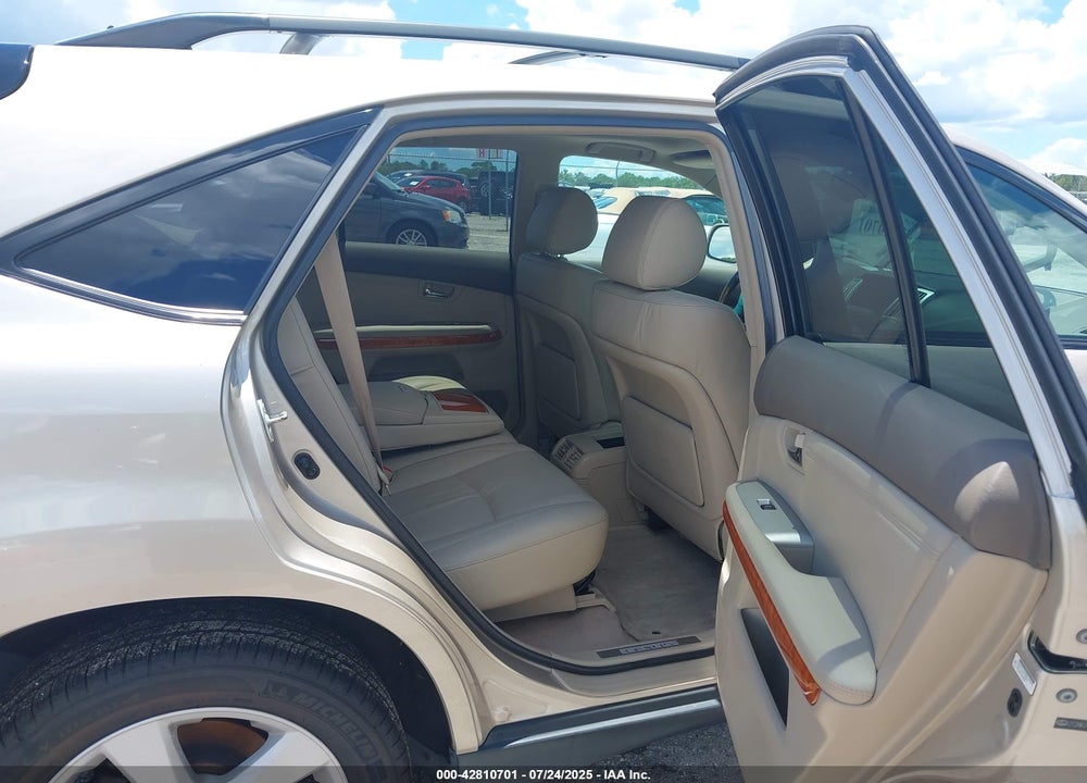 2007 LEXUS RX350 VIN: 2T2HK31UX7C006416