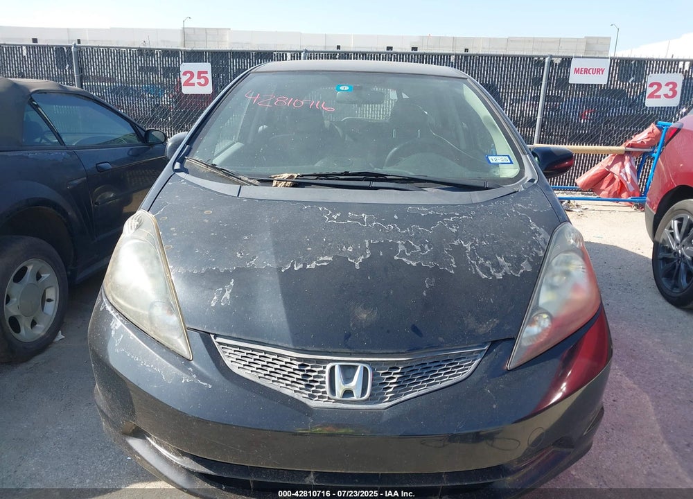 2013 HONDA FIT VIN: JHMGE8G36DC050080