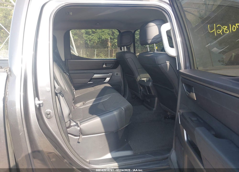 2024 TOYOTA TUNDRA VIN: 5TFLA5DB8RX205248