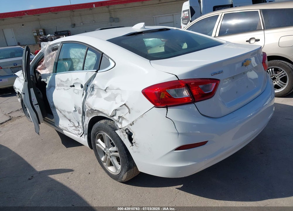 2018 CHEVROLET CRUZE VIN: 1G1BE5SM3J7154243