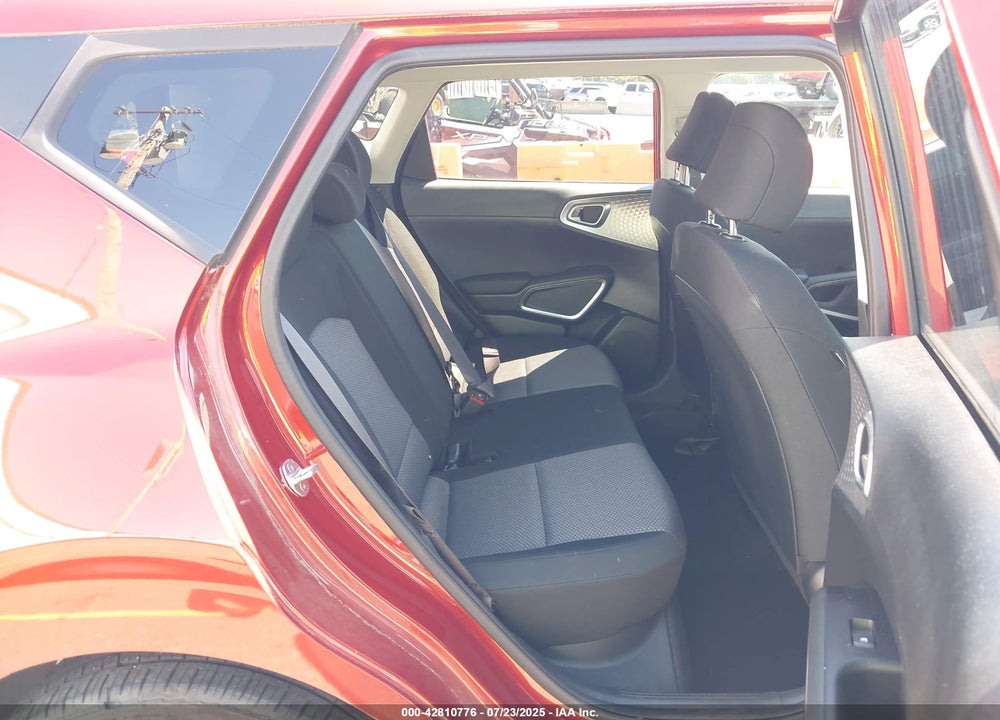 2021 KIA SOUL VIN: KNDJ23AU2M7785846